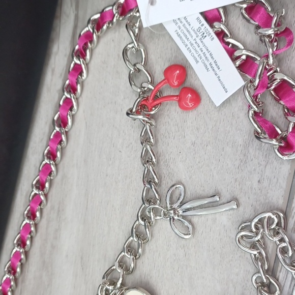 Betsey Johnson Chain Belt S/M  NWT - Picture 5 of 6